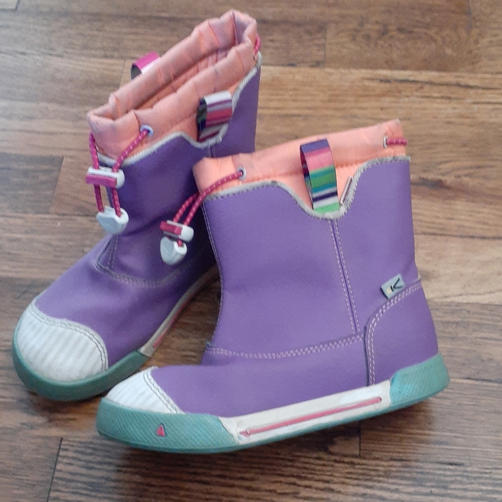 Keen rain/snow boots